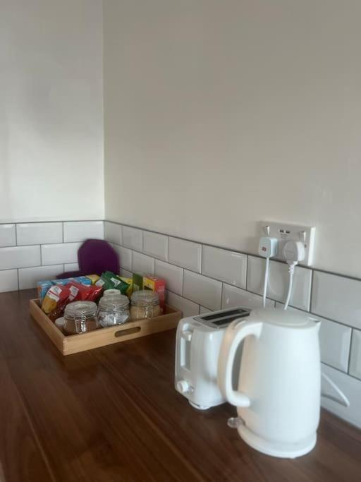 Home In Basildon, Essex Ngoại thất bức ảnh