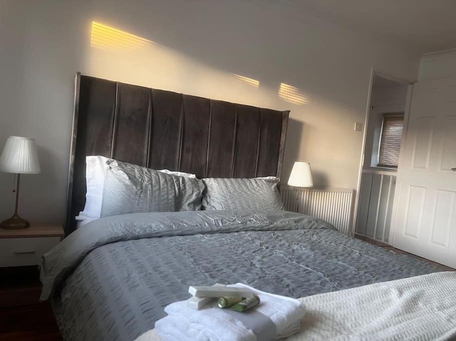 Home In Basildon, Essex Ngoại thất bức ảnh