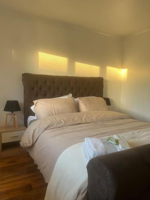 Home In Basildon, Essex Ngoại thất bức ảnh