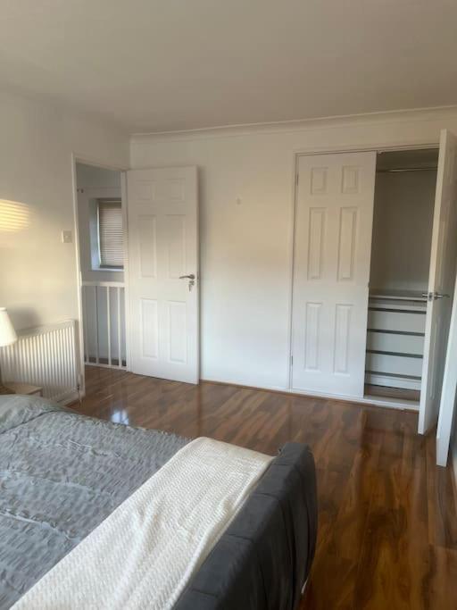 Home In Basildon, Essex Ngoại thất bức ảnh